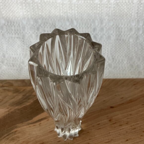 Noritake 7” Crystal Bud Vase Satin Leaves - Germany Discontinued - Picture 3 of 6